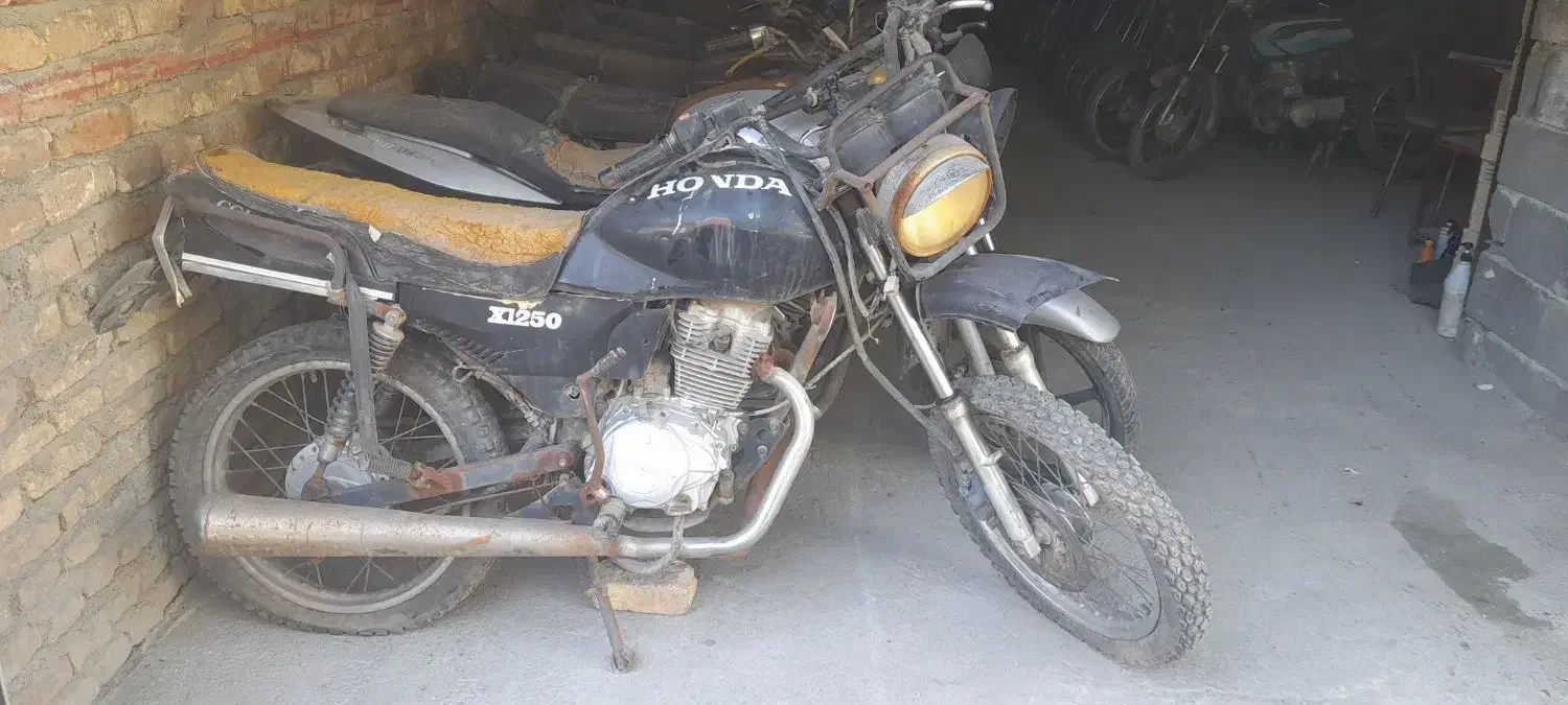 موتور مزایده خاموش،قیمت از ۸۳۰۰ به بالا|موتورسیکلت|سنندج, |دیوار