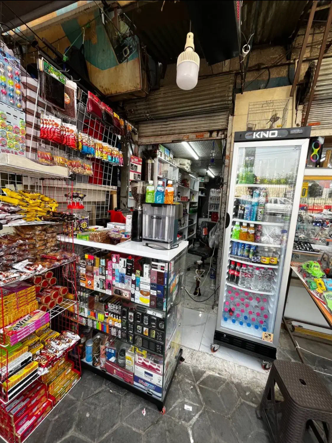 یک باب مغازه به متراژ ۸ متر رو به رو ترمینال جنوب|اجارهٔ مغازه و غرفه|تهران, ترمینال جنوب|دیوار