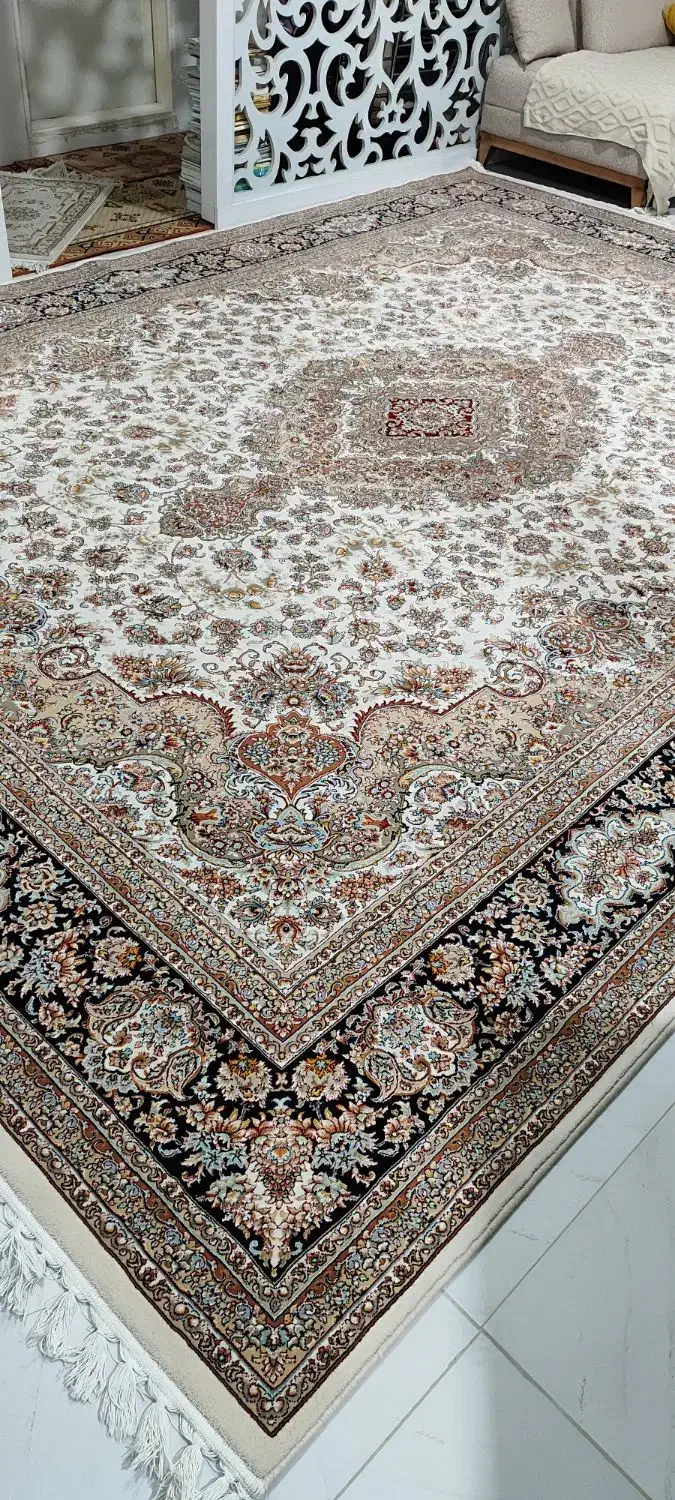 فرش ماشینی 12متری 700شانه در حد نو|فرش|کرمانشاه, |دیوار