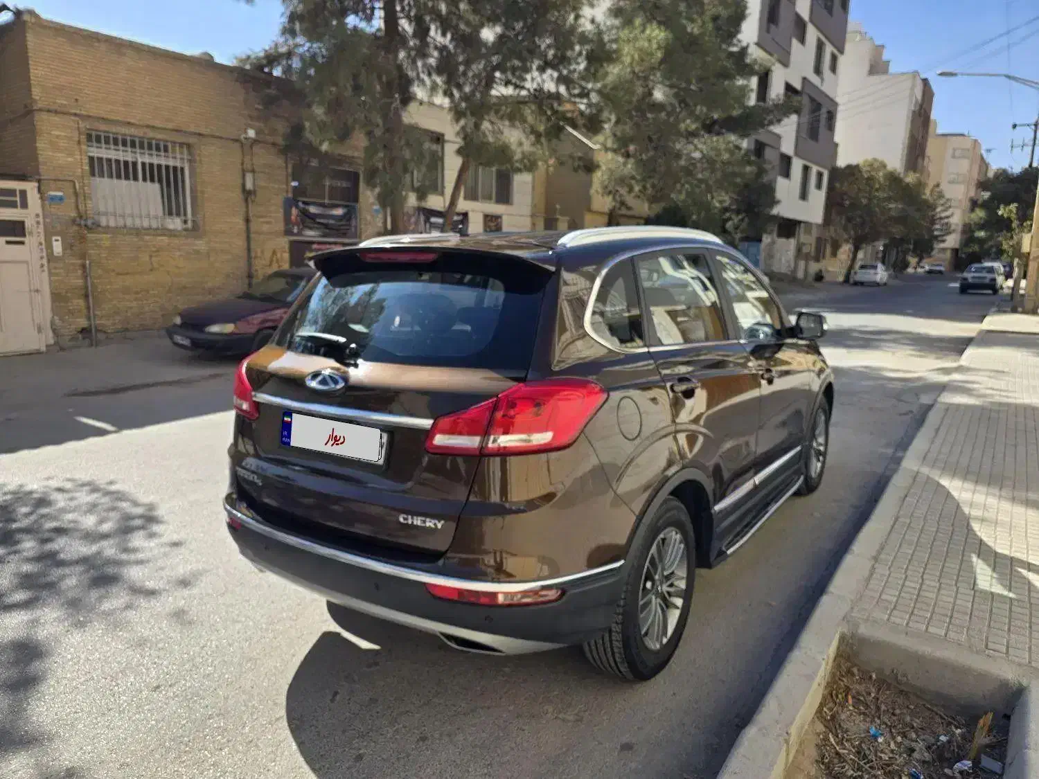 تیگو ۵ مدل ۹۷|خودرو سواری و وانت|اصفهان, کوی گلزار|دیوار