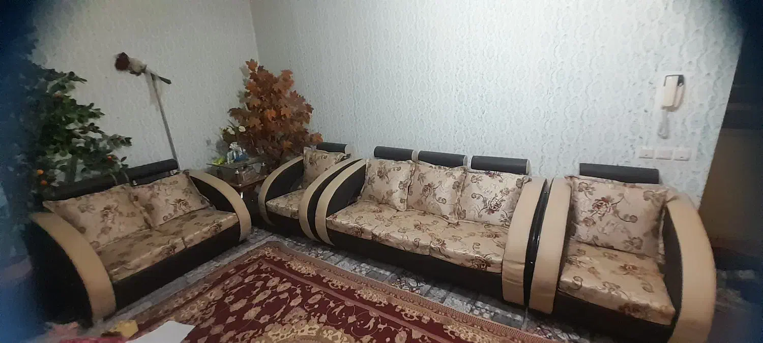 مبل راحتی ۸نفره دور چرمی و پارچه ی برجسته ی اعلاء|مبلمان خانگی و میز عسلی|شاهین دژ, |دیوار