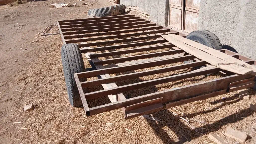 یدک کش پشت تراکتوری بدون لبه|ماشین‌آلات صنعتی|اسفراین, |دیوار