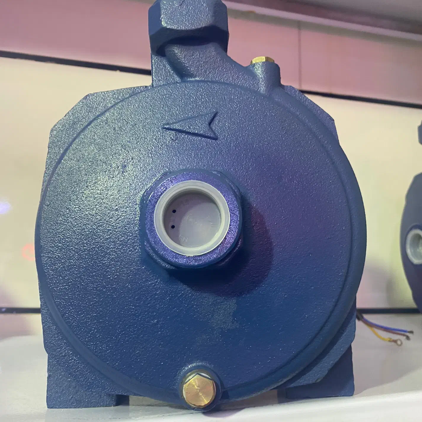 پمپ یک اسب بشقابی الکتروژن|مصالح و تجهیزات ساختمان|خوی, |دیوار