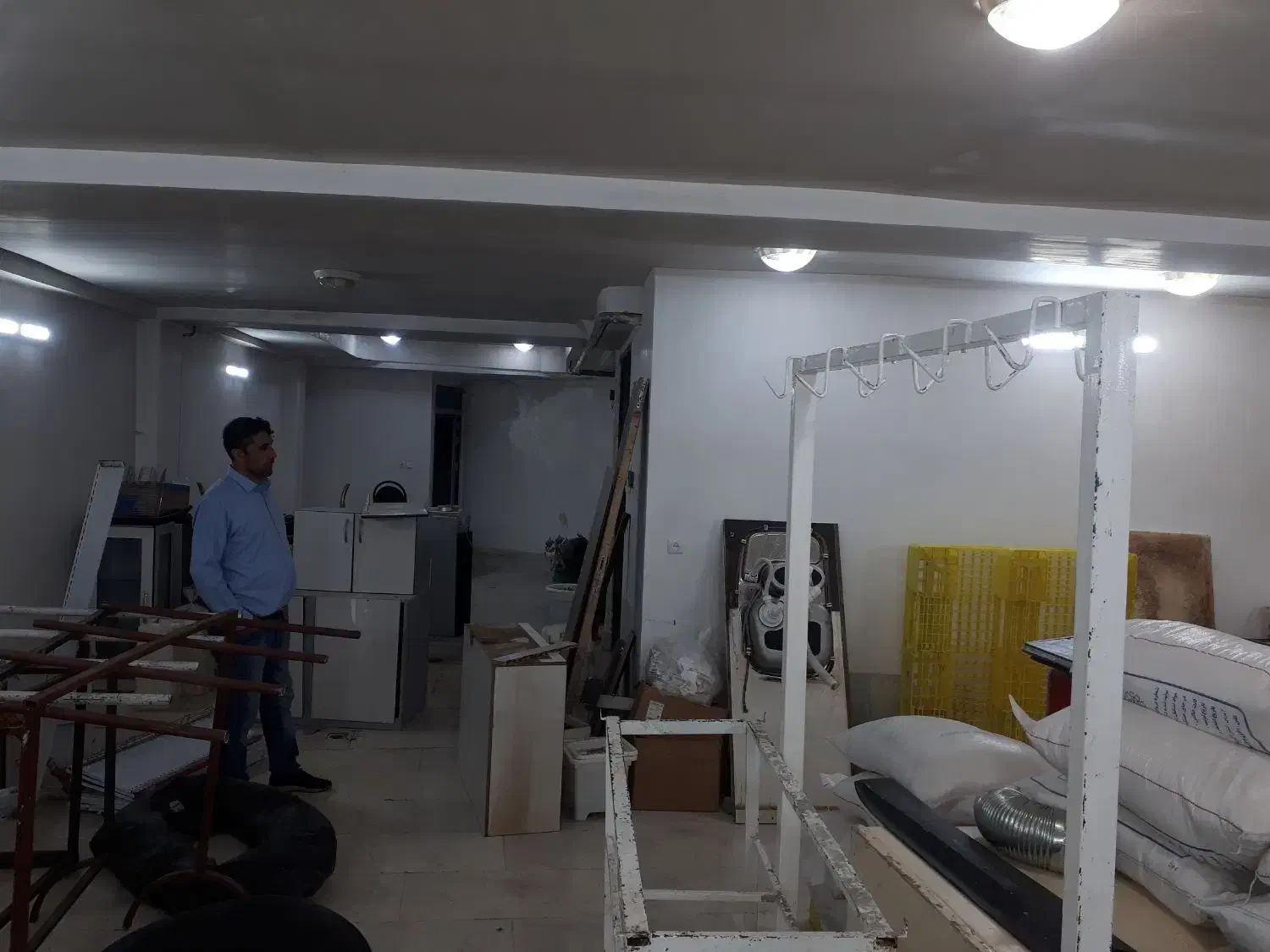 اجاره مغازه ۱۰۰ متری|اجارهٔ مغازه و غرفه|اردبیل, |دیوار
