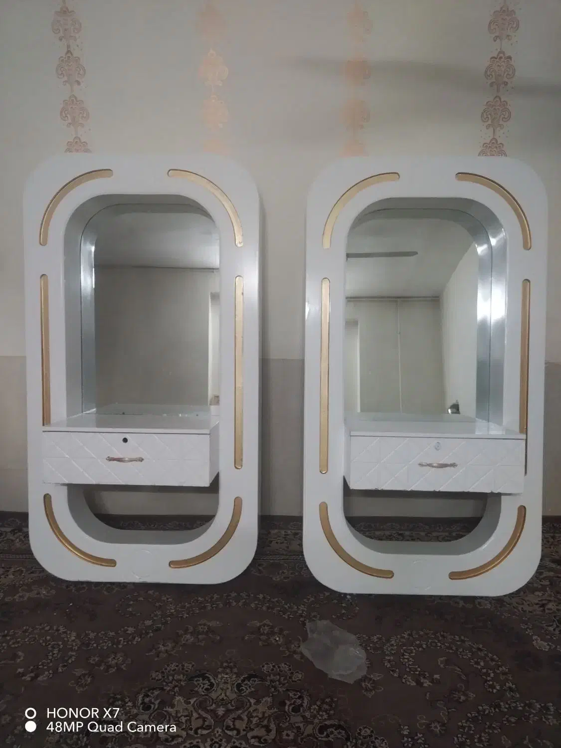 دکور سالن آریشگاه|آرایشگاه و سالنهای زیبایی|سبزوار, صالح آباد|دیوار