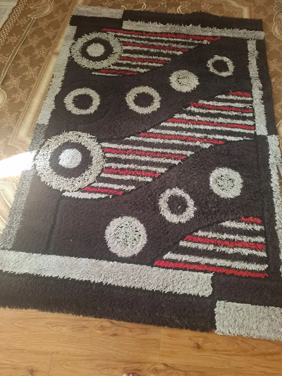 قالیچه  مدل ریش ریش|فرش|مشهد, هنرستان|دیوار