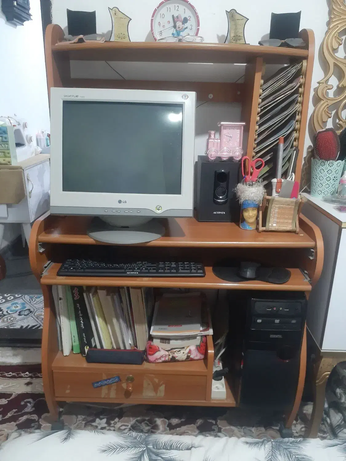 کامپیوترومیز کامپیوتر|میز تحریر و کامپیوتر|آشخانه, |دیوار