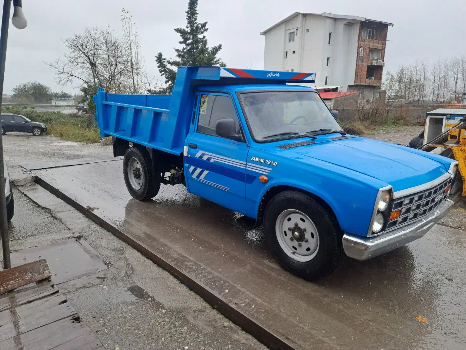 نیسان دیزل کمپرسی|خودرو سواری و وانت|نوشهر, |دیوار