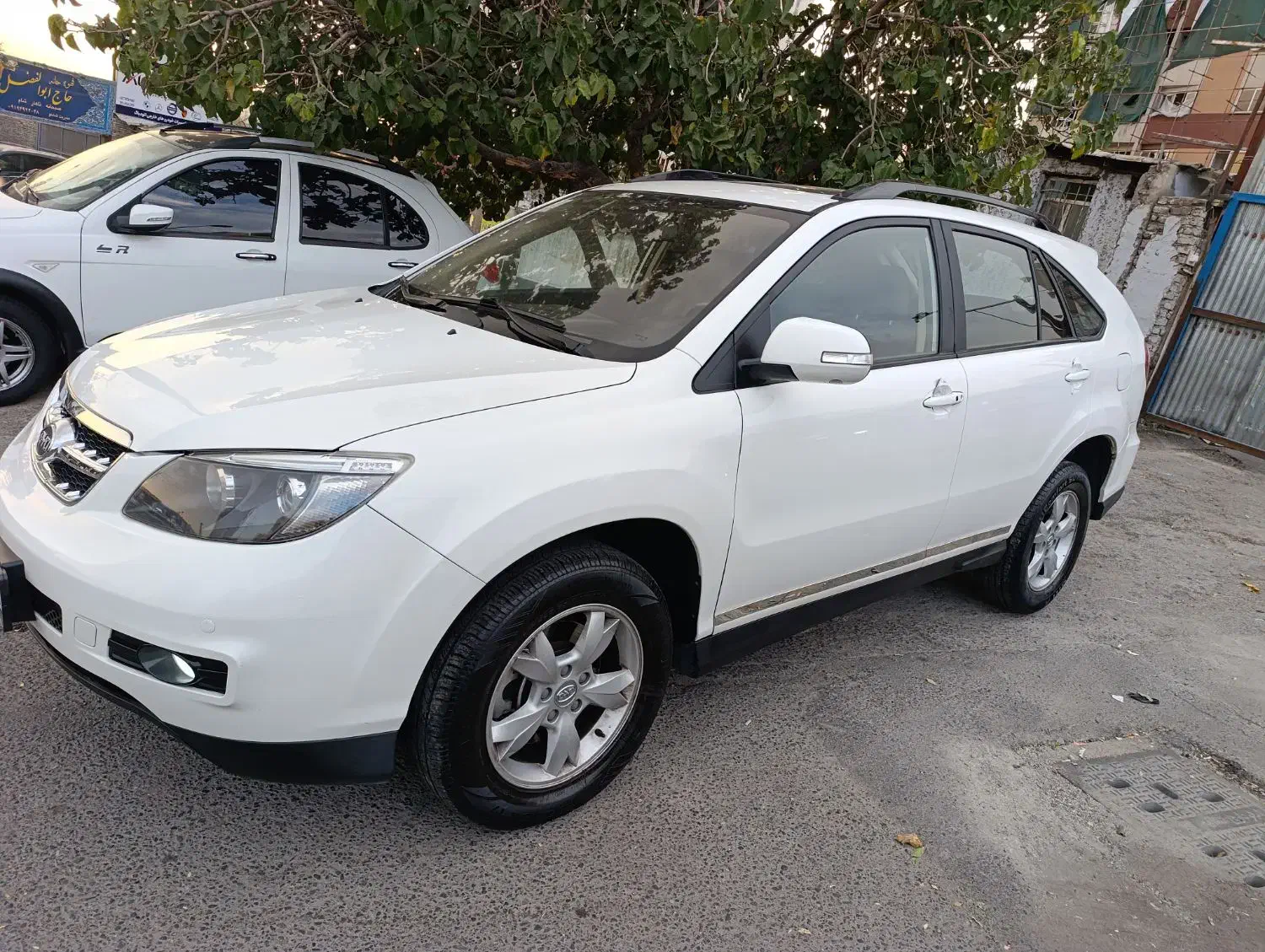 byd s6 سفید کم کار درجه یک|خودرو سواری و وانت|تهران, شهرک غرب|دیوار