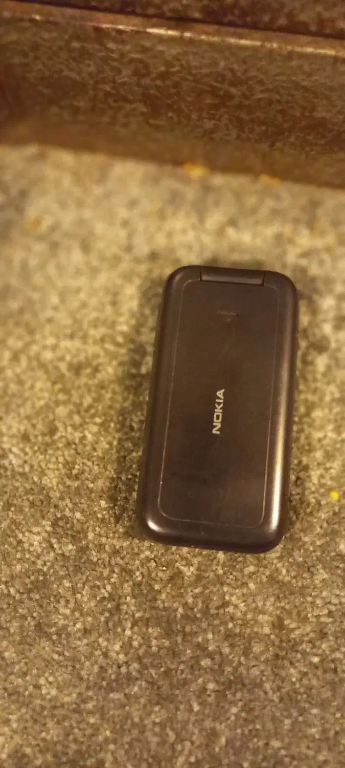 گوشی نوکیا ساده|موبایل|رشت, رشتیان|دیوار