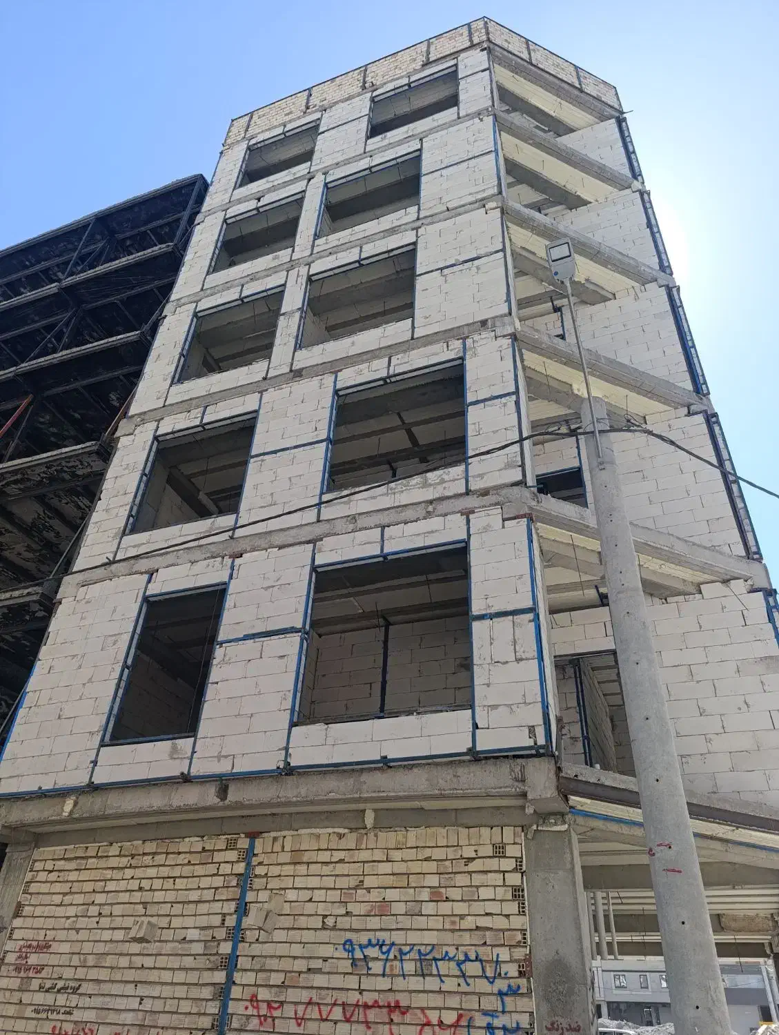 واگذاری ساختمان در مرحله سفت کاری|پیشفروش املاک|بیرجند, |دیوار