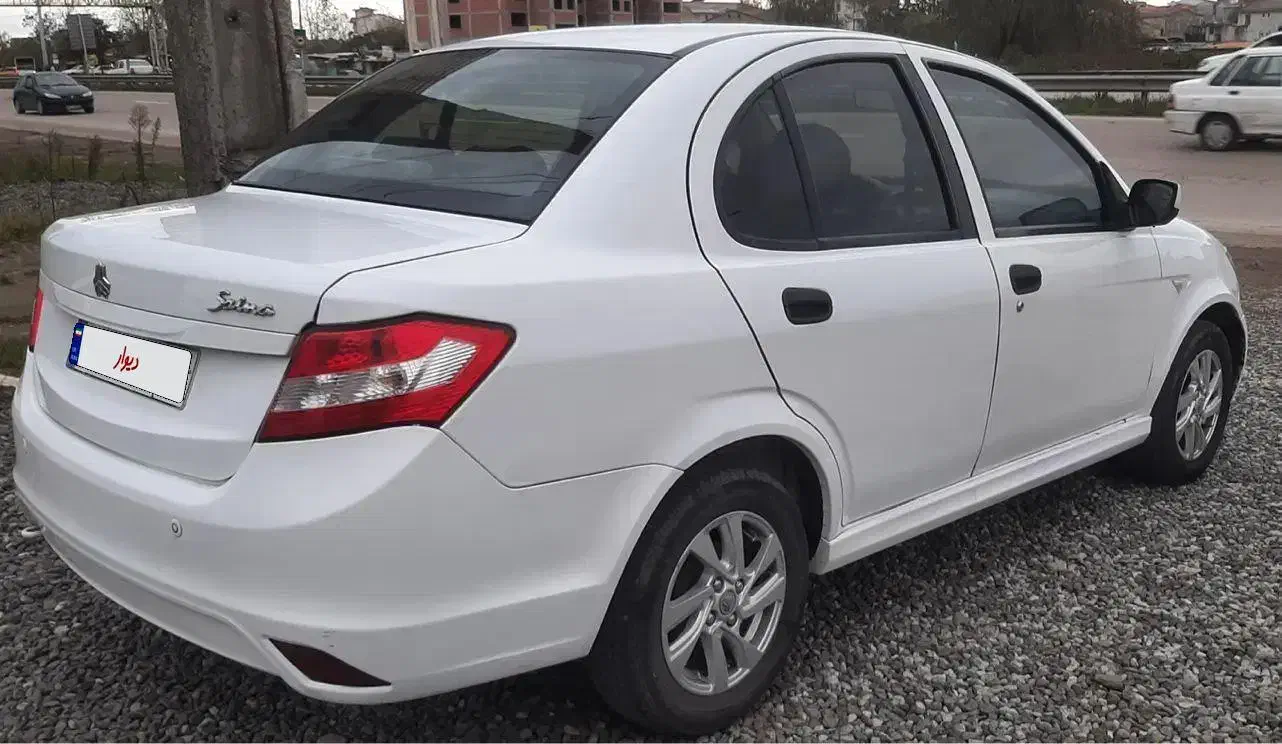 ساینا مدل ۹۶ سفید|خودرو سواری و وانت|آستارا, |دیوار