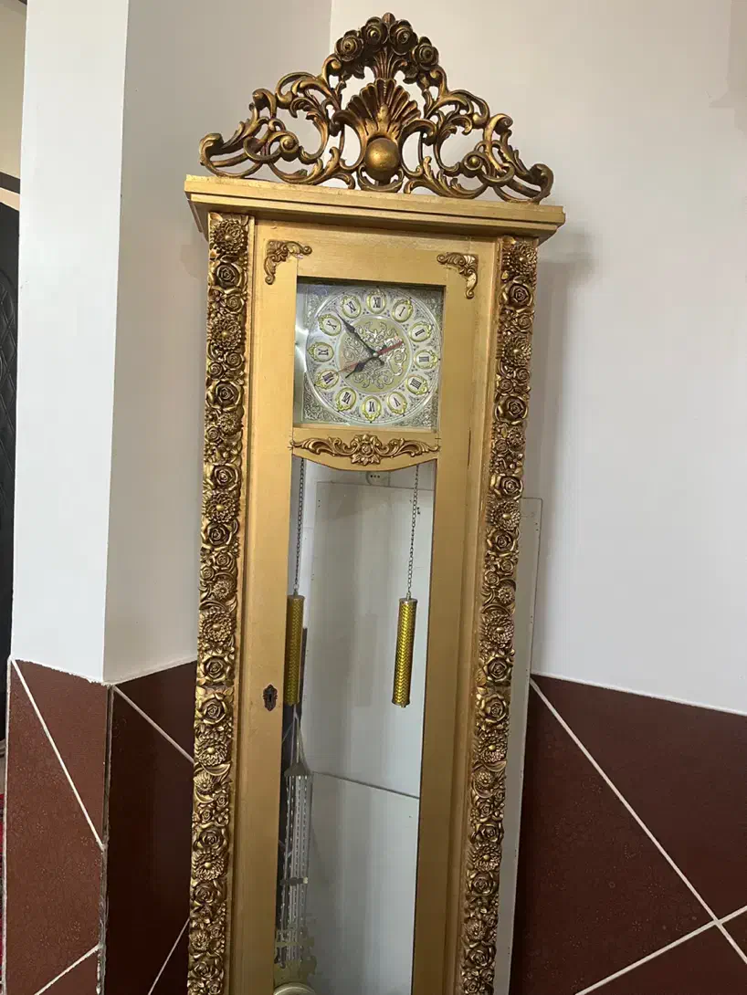 ساعت ایستاده سلطنتی|مبلمان خانگی و میز عسلی|کازرون, |دیوار