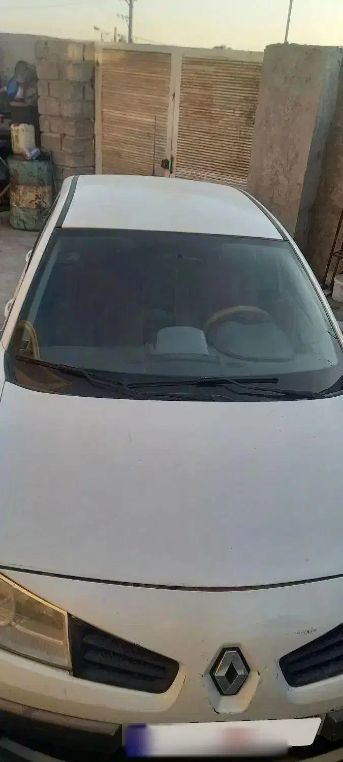 مگان ۲۰۰۰ اتومات|خودرو سواری و وانت|جیرفت, |دیوار