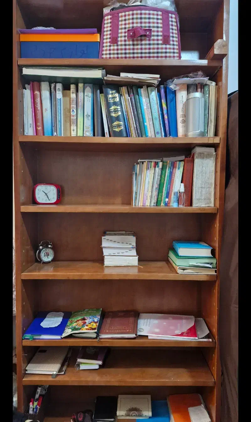 کتابخانه|کتابخانه، شلف، قفسه‌های دیواری|قم, شهرک مهدیه|دیوار