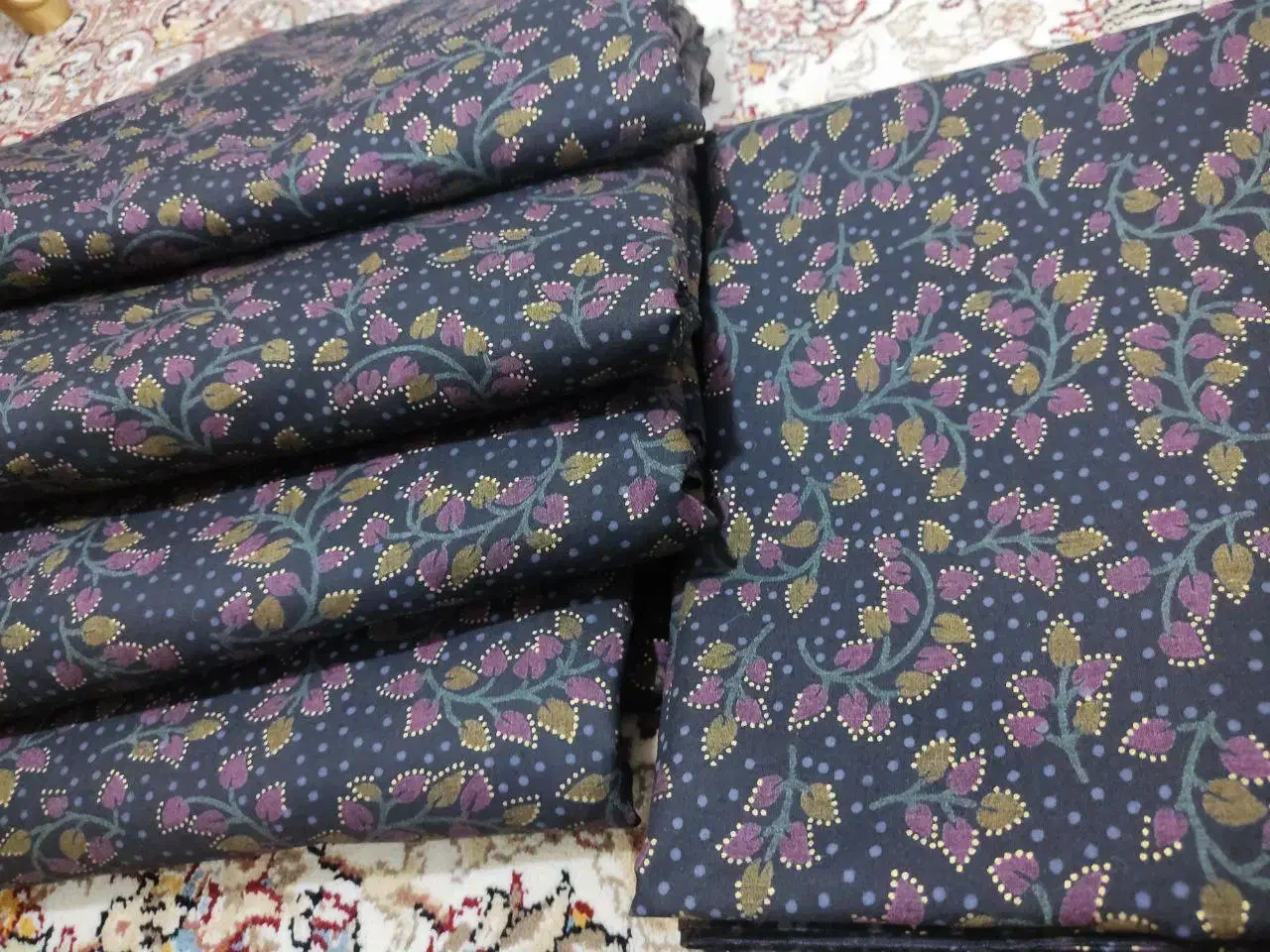 چادر رنگی نخی که اصلا سر نمیخورد|لباس|بجنورد, |دیوار