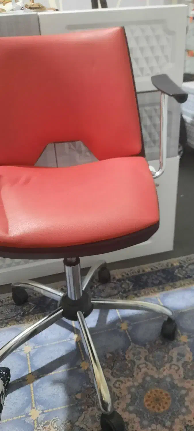 صندلی چرخشی|صندلی و نیمکت|اصفهان, گرکان|دیوار