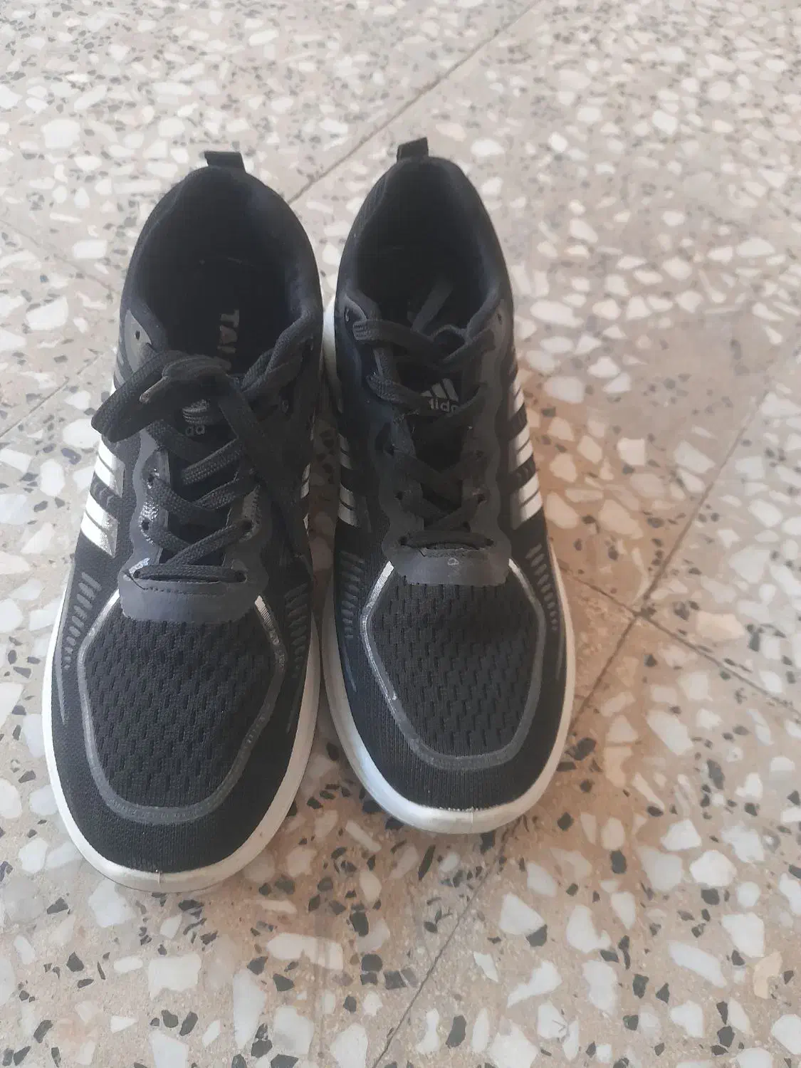 کفش مردانه سایز ۴۳|کیف، کفش، کمربند|شهرکرد, |دیوار