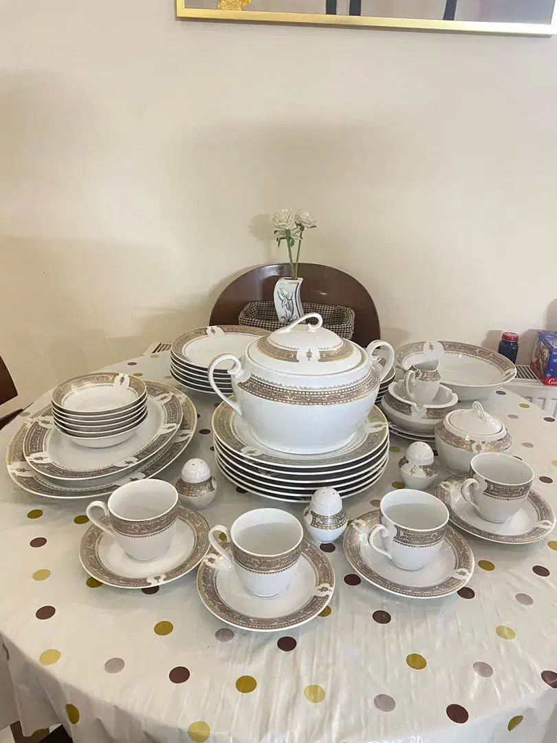 سرویس چینی ۶ نفره|ظروف سرو و پذیرایی|مشهد, فرهنگ|دیوار