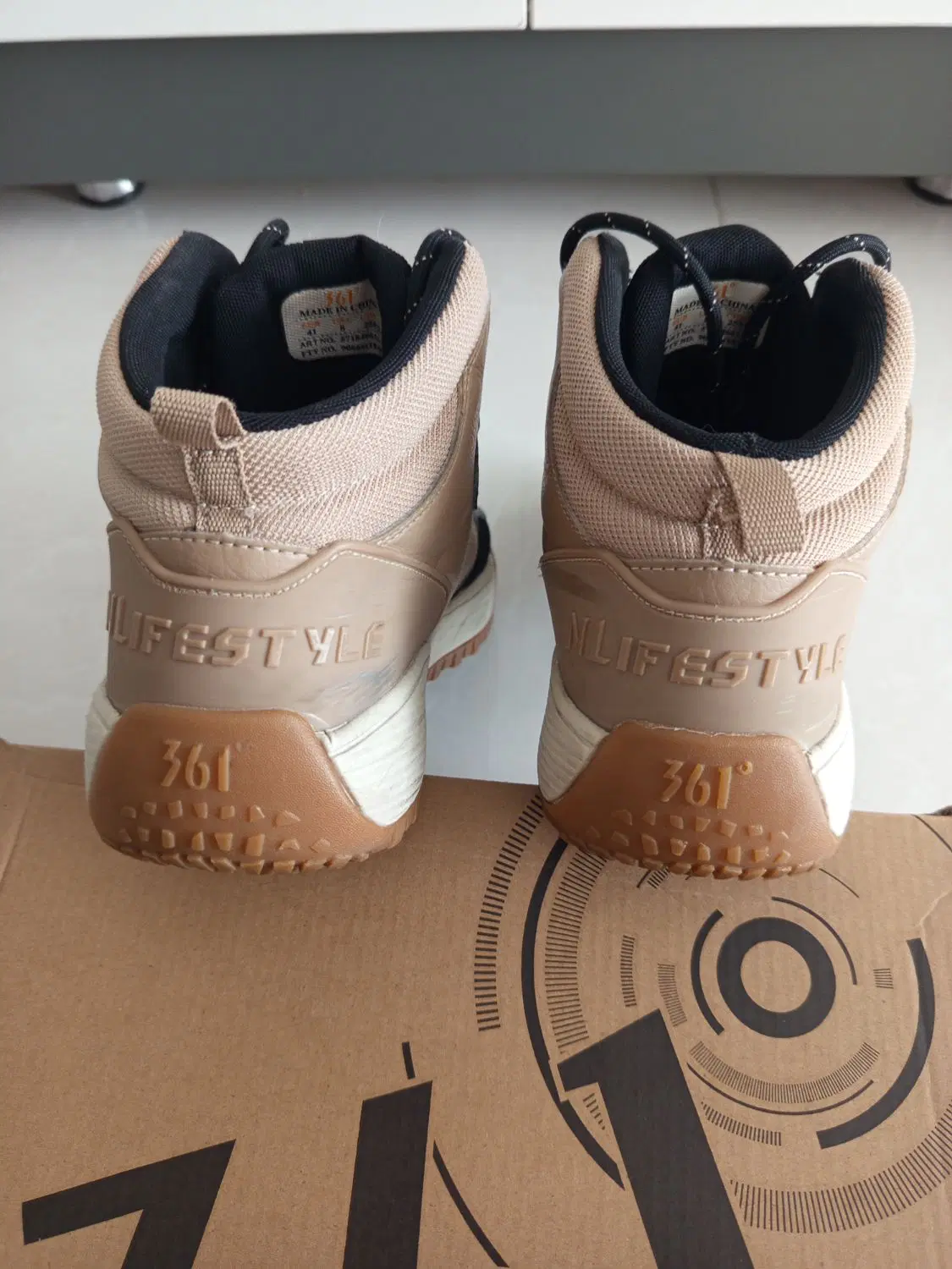 کفش361|کیف، کفش، کمربند|شیراز, دینکان|دیوار