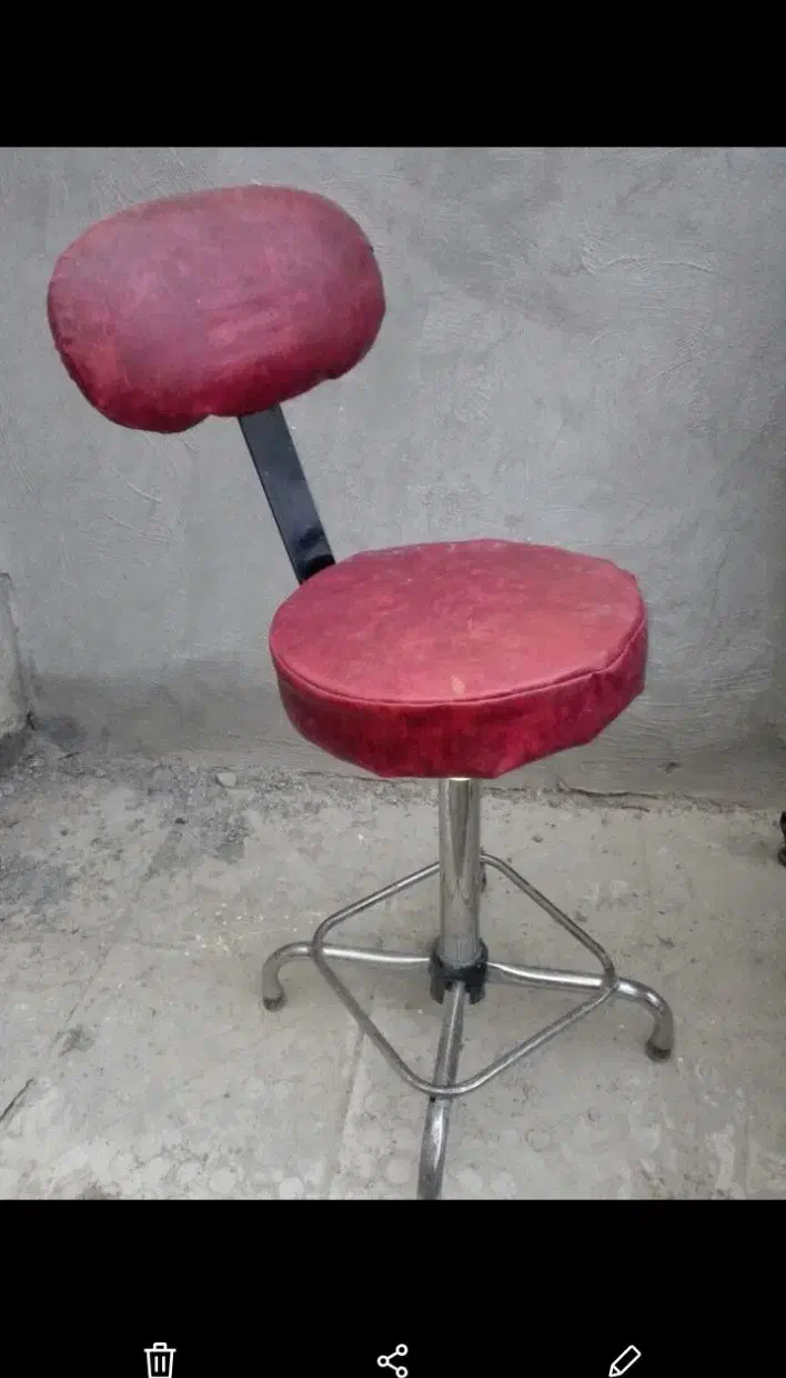 صندلی چرخشی|صندلی و نیمکت|خمین, |دیوار