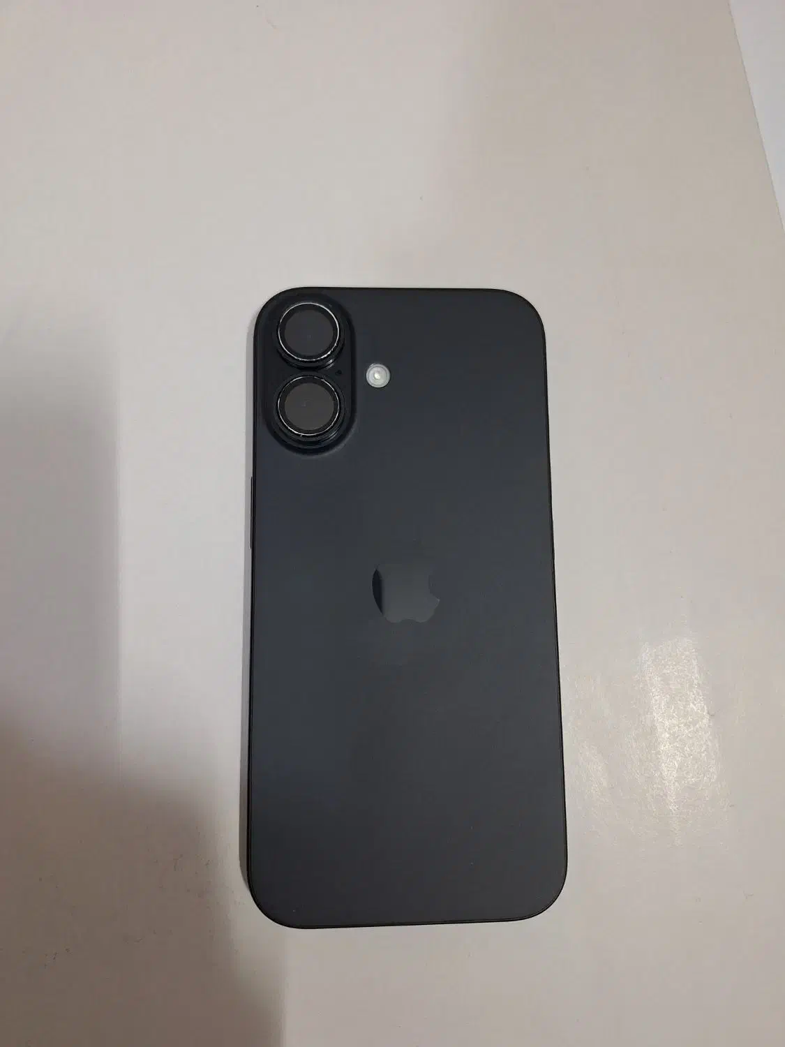 آیفون ۱۶ نرمال در حد نو با گارانتی|موبایل|قم, پردیسان|دیوار