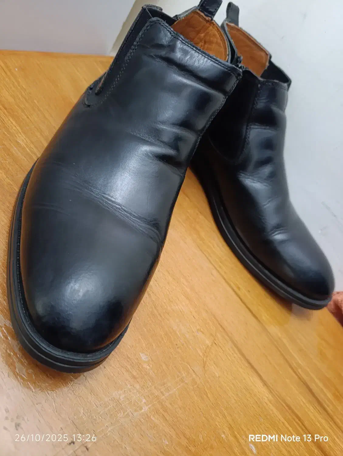 نیم بوت چرم|کیف، کفش، کمربند|سوسنگرد, |دیوار