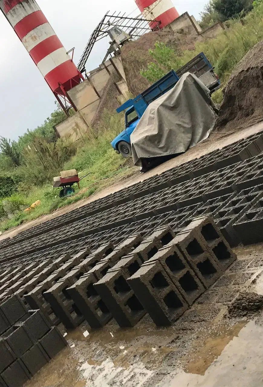 استا کار در کارگاه بلوک زنی|استخدام معماری، عمران و ساختمانی|صومعهسرا, |دیوار