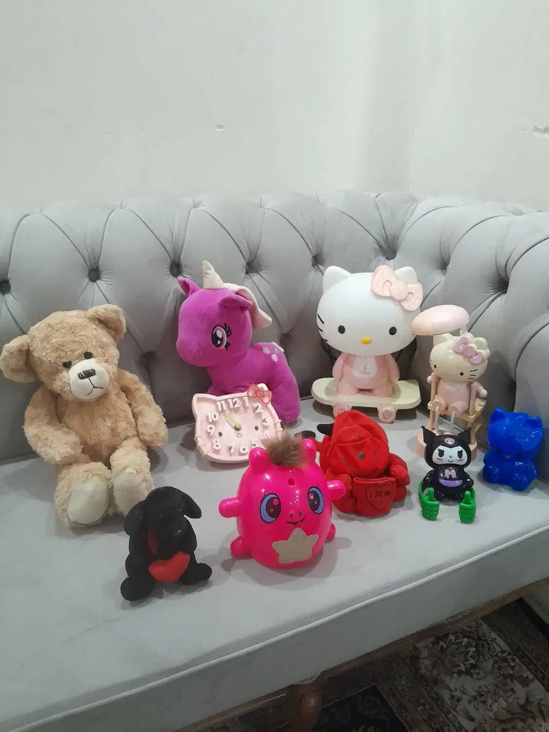 حراج ۱۰عدد عروسک فقط ۸۰۰تومان|اسباببازی بچه|تهران, افسریه جنوبی|دیوار