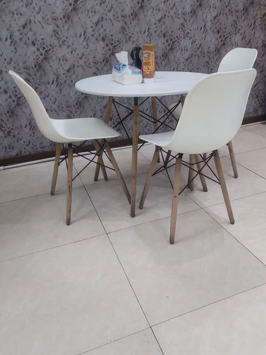 میز و صندلی|کافیشاپ و رستوران|اراک, |دیوار