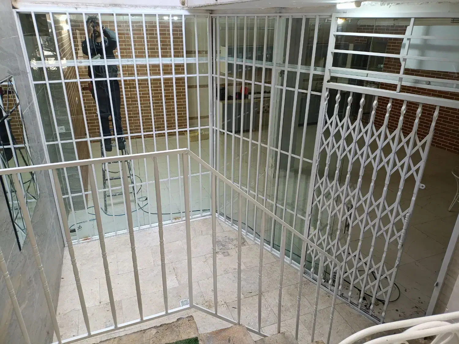 ضد سرقت درب آکاردیونی وکشویی حفاظ پنجره و....|خدمات پیشه و مهارت|مشهد, هنرستان|دیوار