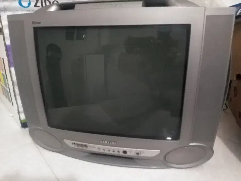 تلویزیون و دستگاه دیجیتال در حد نو|صوتی و تصویری|خمین, |دیوار