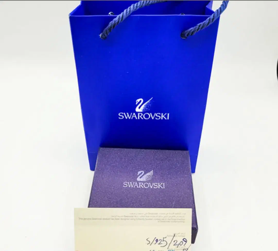 گردنبند نقره سواروسکی سه مکعب با سنگ اوپال|جواهرات|گلبهار, شهر جدید گلبهار|دیوار