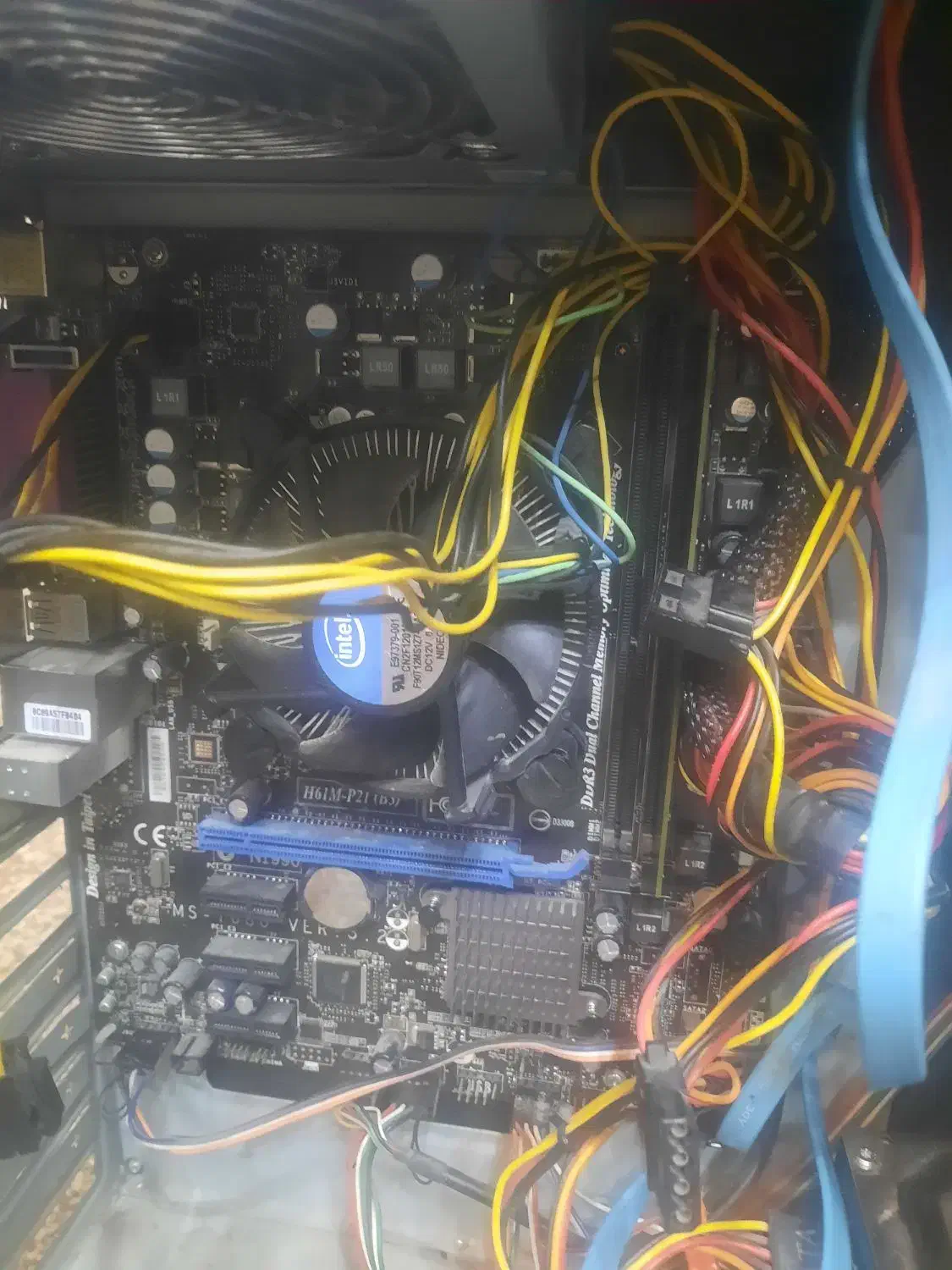 کامپیوتر خانگی بسیار تمیز|رایانه رومیزی|اهواز, کیان اباد|دیوار