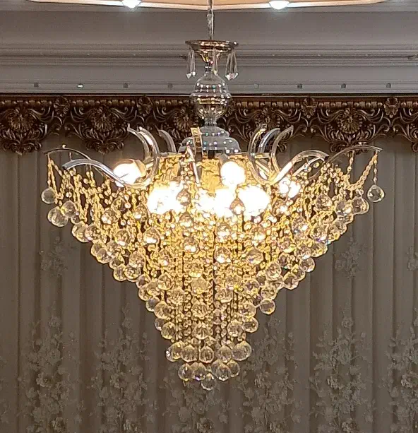 لوستر|لوستر و چراغ آویز|قم, کلهری|دیوار