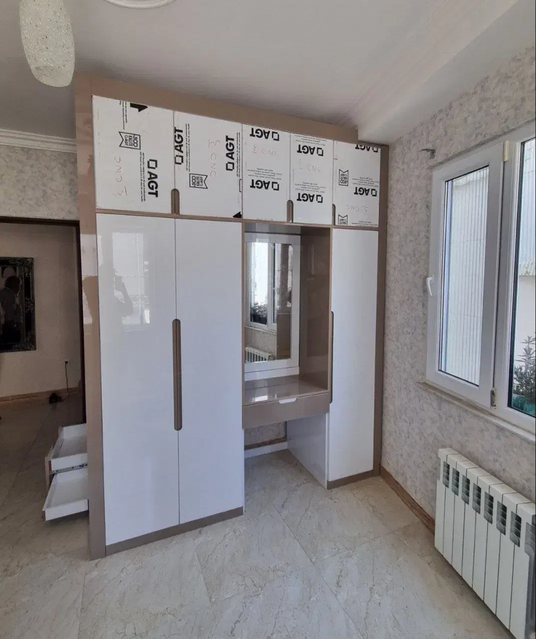 کابینت سفید و کمد اتاق، اجرای تمیز و بدون بدقولی|مصالح و تجهیزات ساختمان|تهران, حکمت|دیوار