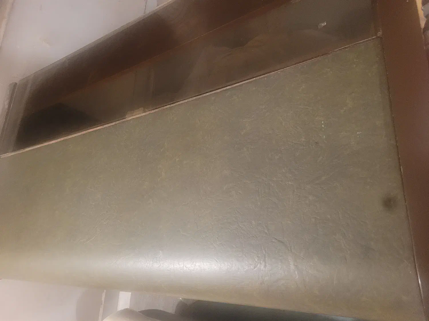 میز اداری|مبلمان اداری|لاهیجان, گلستان|دیوار