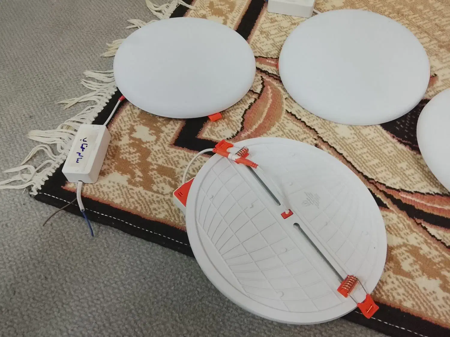 لامپ|لامپ و چراغ|رشت, شهرک صبا|دیوار