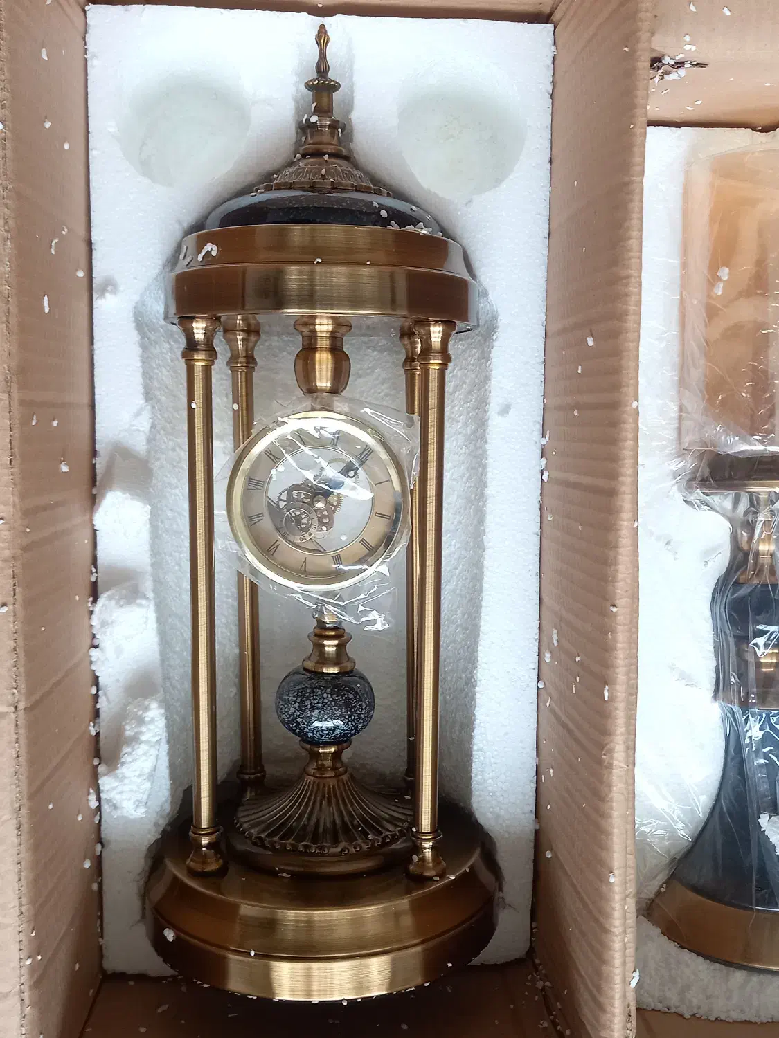 ساعت شمعدون اکبند|ساعت دیواری و تزئینی|هشتگرد, شهرک اداری|دیوار