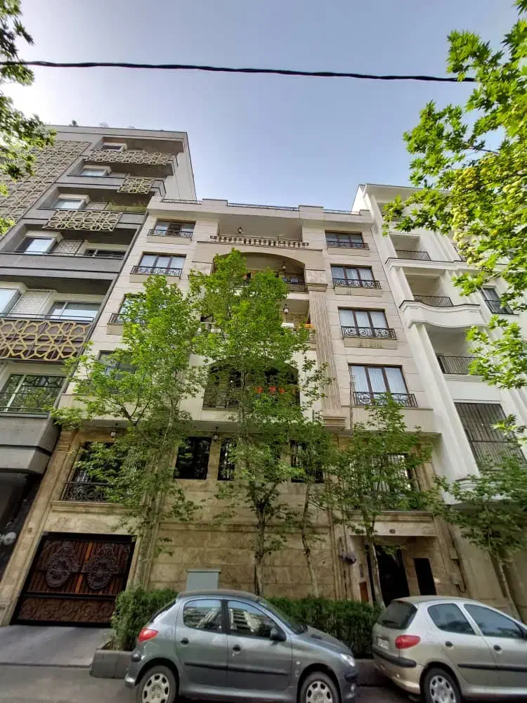 کامرانیه ۱۵۵ متر  ۳ خواب - ۲ مستر