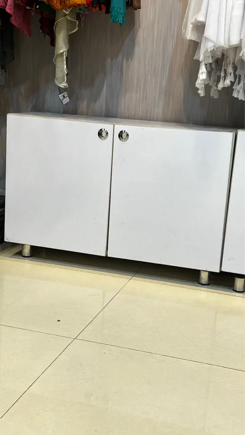 ۲ عدد کمد (داخل دو طبقه ) ام دی اف|دفتر کار|کرج, عظیمیه|دیوار