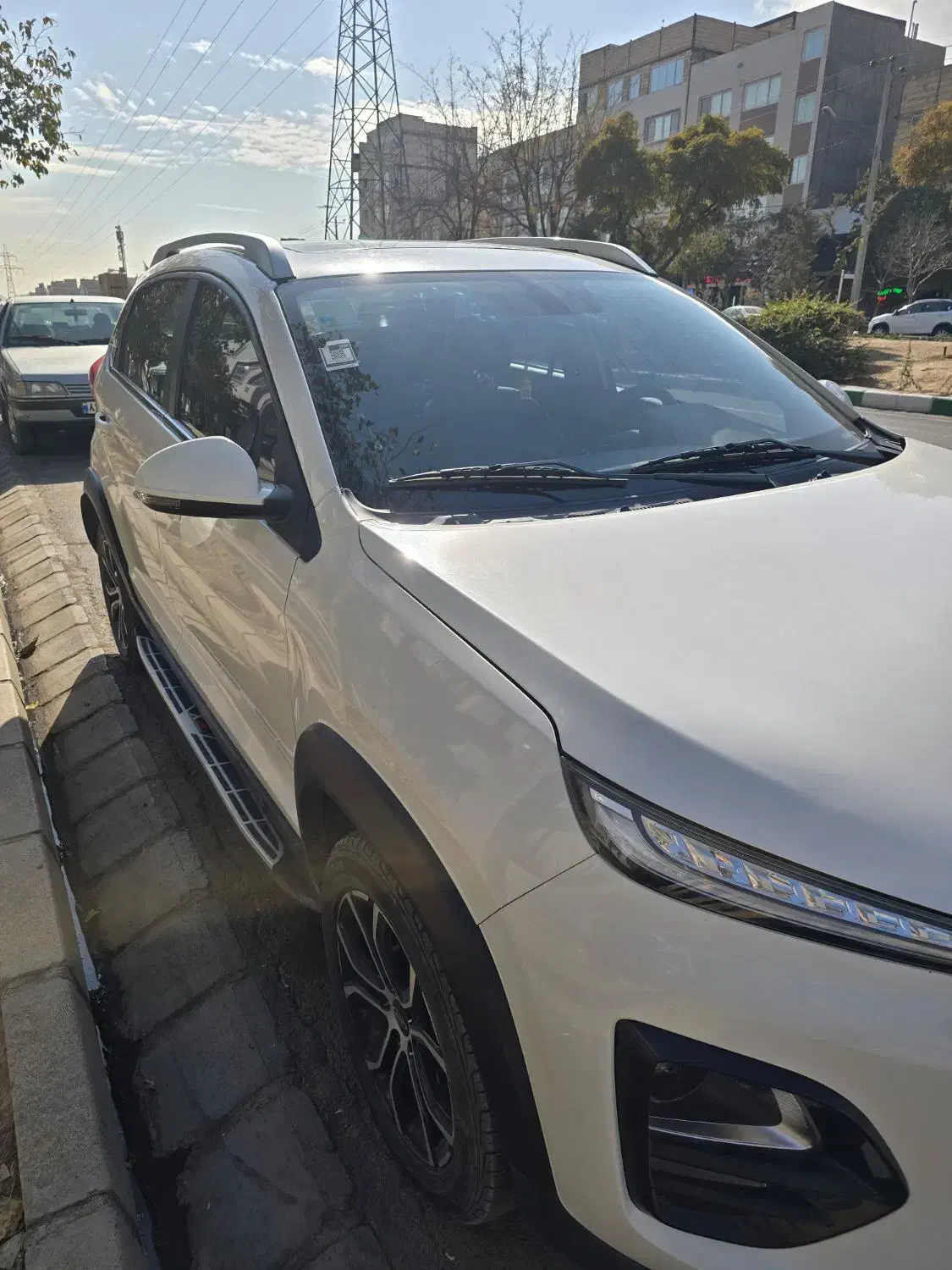 x22پرو ۱۴۰۲سفید|خودرو سواری و وانت|مشهد, انقلاب|دیوار