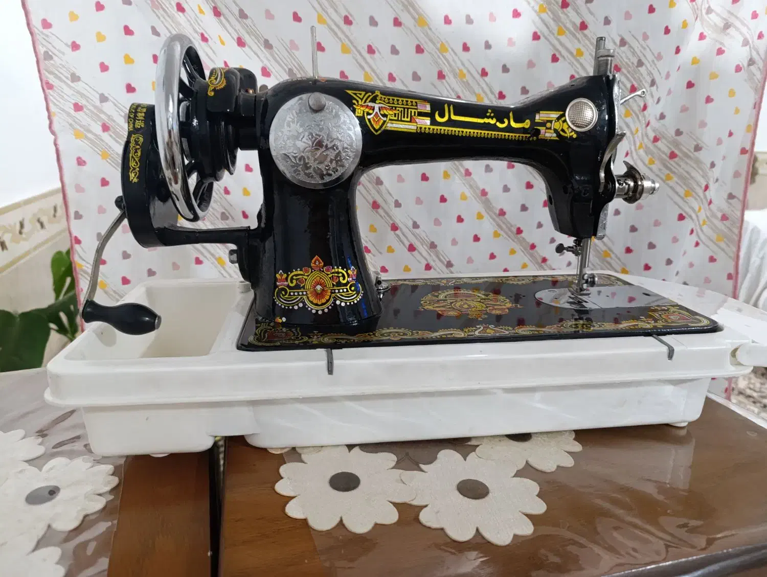 چرخ خیاطی|چرخ خیاطی و ریسندگی|چناران, |دیوار