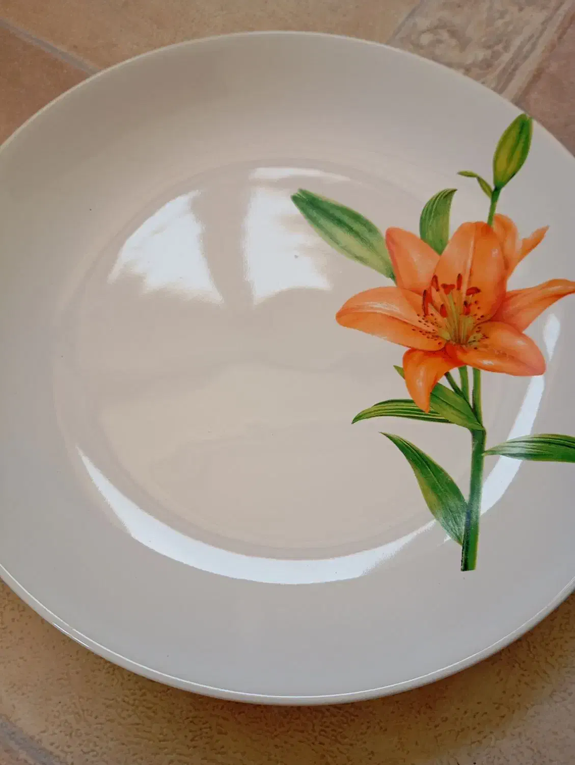 سرویس ۵۲پارچ سرامیکی|ظروف سرو و پذیرایی|شیراز, فرگاز|دیوار