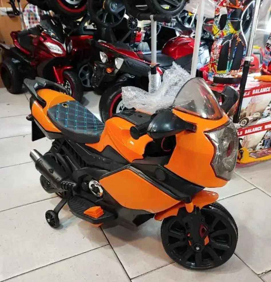 ماشین شارژی تمام اتو ماتیک|اسباببازی|بافت, |دیوار