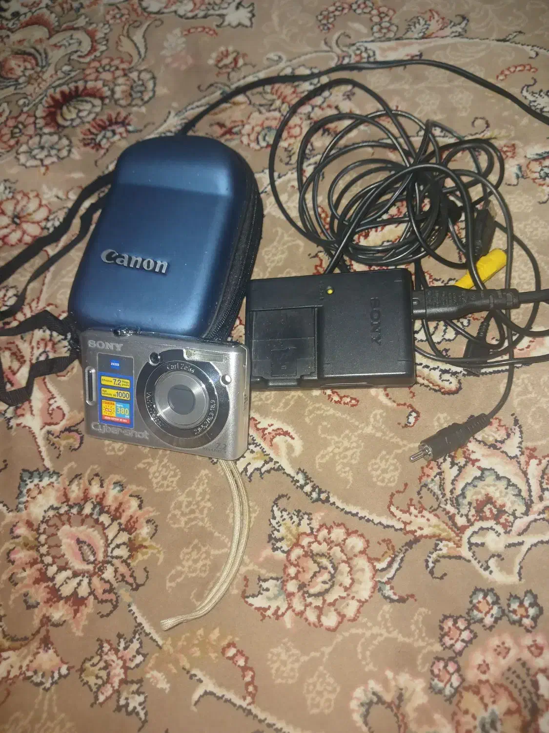 دوربین دیجیتال سونی اصل|دوربین عکاسی و فیلم‌برداری|قرچک, زیبا شهر|دیوار