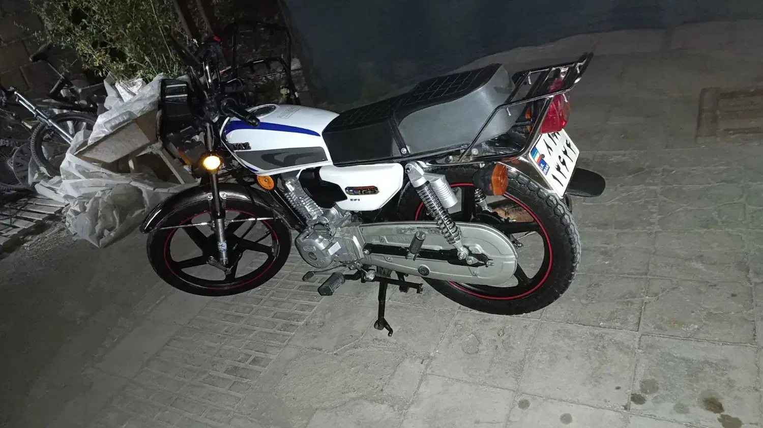 پرواز ۱۲۵|موتورسیکلت|زرند, |دیوار