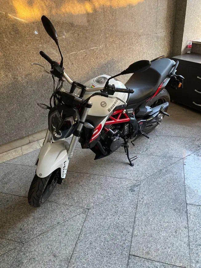 بنلی ۳۰۰ دو سیلندر ۱۴۰۳|موتورسیکلت|تهران, شهرک غرب|دیوار