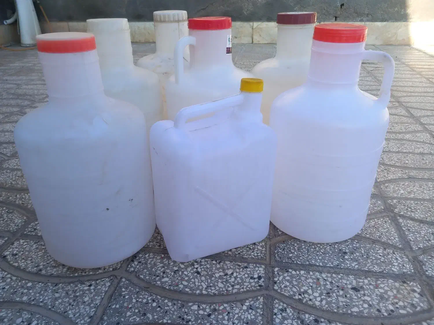 دبه تمیزشست شده ۲۰تومان|ظروف نگهدارنده، پلاستیکی، یک‌بارمصرف|تربت‌حیدریه, منصوریه|دیوار