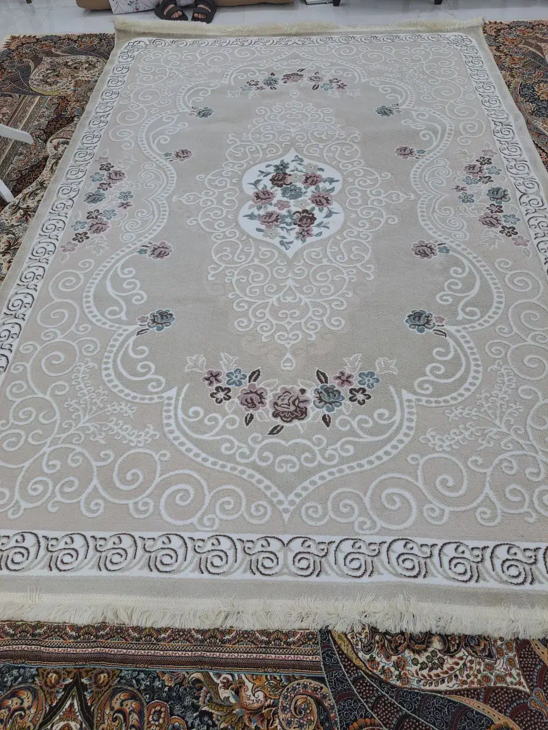 فرش  فانتزی تمیز|فرش|قم, کلهری|دیوار